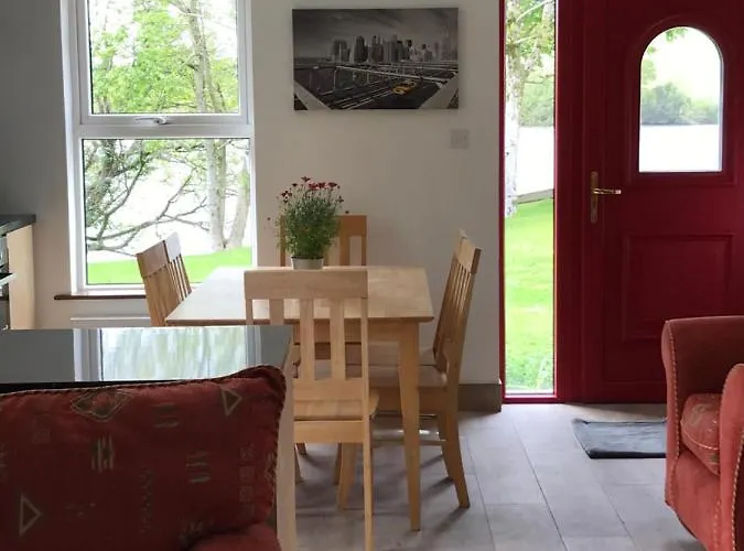 Apartment Lakeside Lookout Bantry